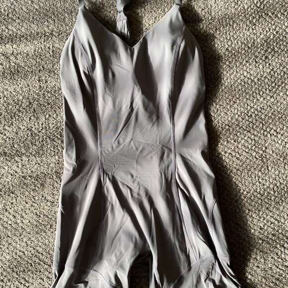 Lululemon lab Nulux and Mesh One-Piece 8" - Picture 5 of 5